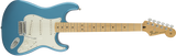 Fender Standard Stratocaster Lake Placid Blue MN <span>0144602502</span>